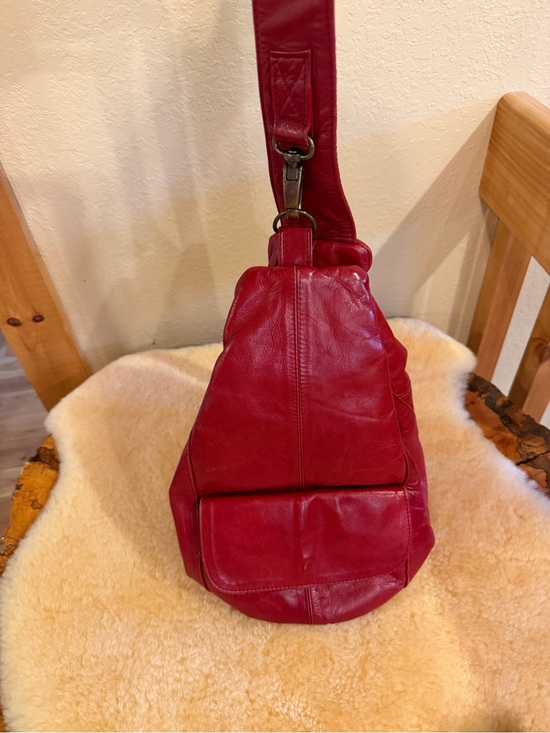unbranded Handbags - Red Leather Crossbody Sling Bag - great condition